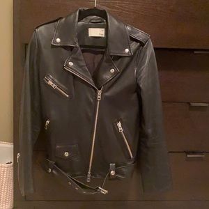 Aritzia Wilfred Free 100% lamb leather jacket